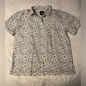 Women’s camp shirt Yellowstone National Park NWOT